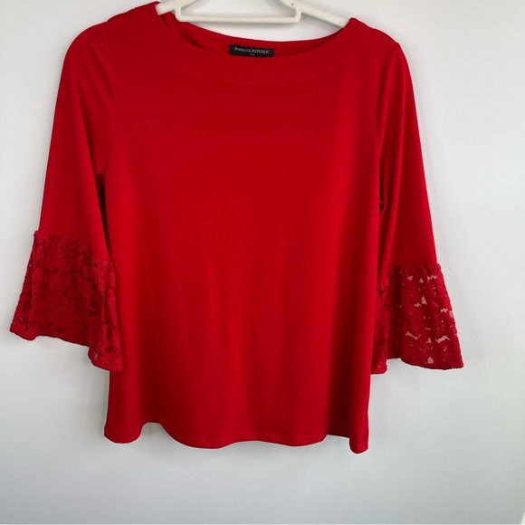 Banana Republic Factory Women's Red Lace Sleeve Top Size S - Picture 3 of 9